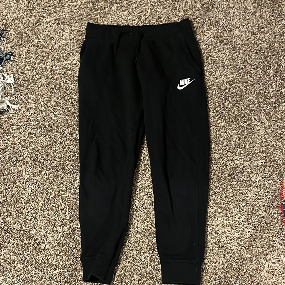 Nike youth sweats